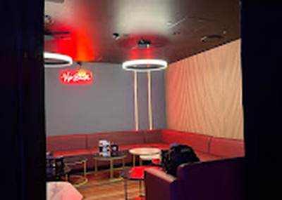 Maya Lounge